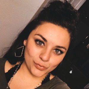 Meet your Posher, Skye